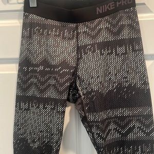 Nike Pro Dri-fit legging, medium